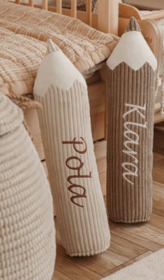 Персонализирана Възглавница във форма на Молив, Off White